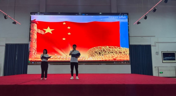 应用外语系教师在中华经典诵读比赛中荣获二等奖