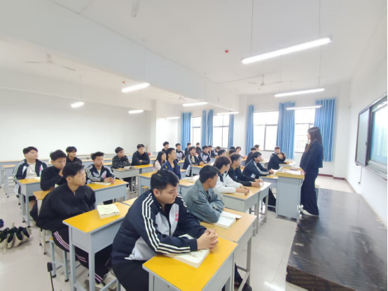 1761102236945912.png 8f1a389f8245d73c81c2a2d1767c05b.png