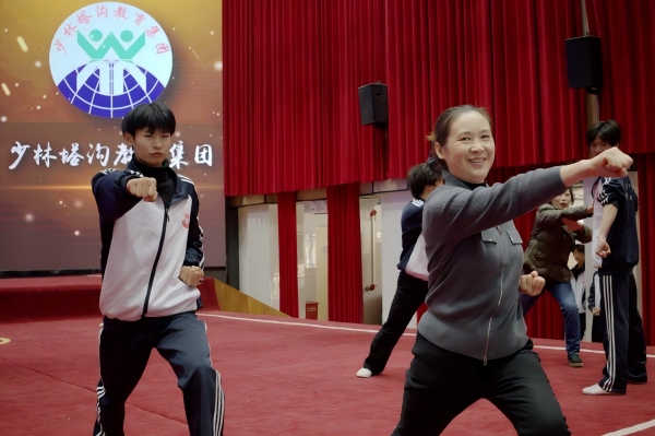 1764122454921590.jpg 4(1).jpg